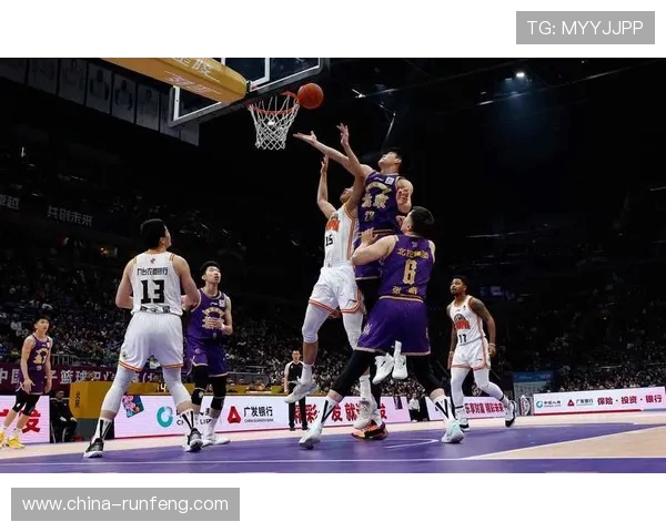 中甲联赛新疆队迎战北控队争夺季后赛名额的关键对决